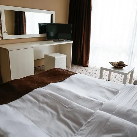 Einstein House & Spa