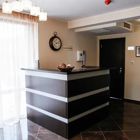 بيت ضيافة Einstein House & Spa 3*