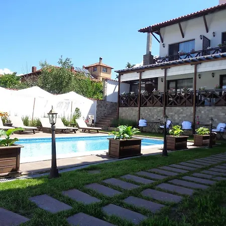 Einstein House & Spa