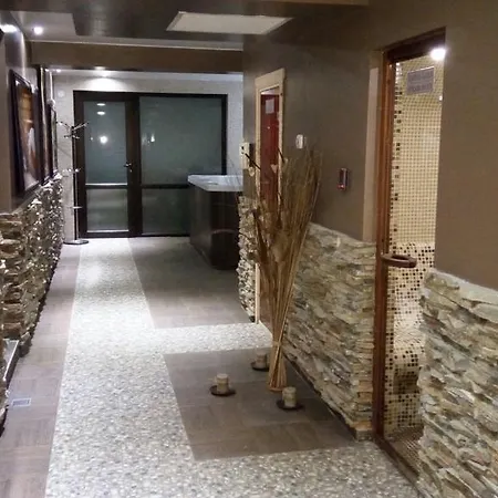 Pensión Einstein House & Marchevo