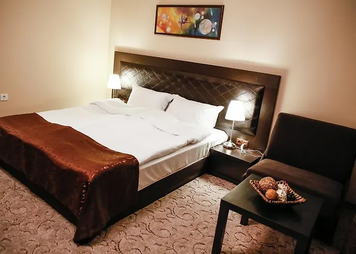 Einstein House & Gæstehus Marchevo