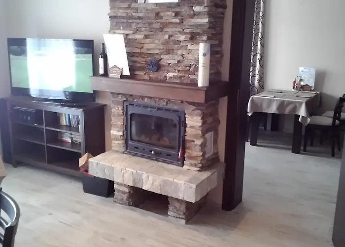 Maison d'hôtes Einstein House & Marchevo