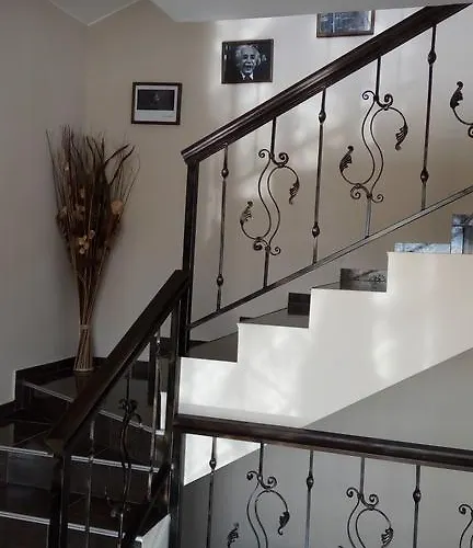 Einstein House & Maison d'hôtes